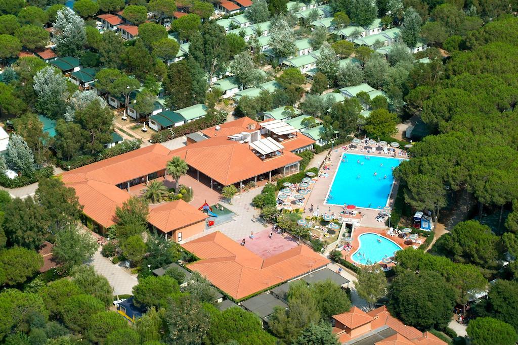 Camping Free Beach Marina Di Bibbona Εξωτερικό φωτογραφία